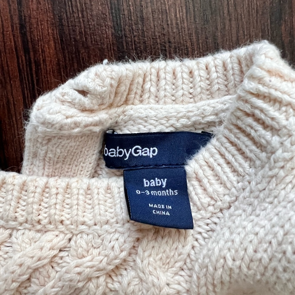 Baby cable knit sweater bundle - Picture 3 of 4
